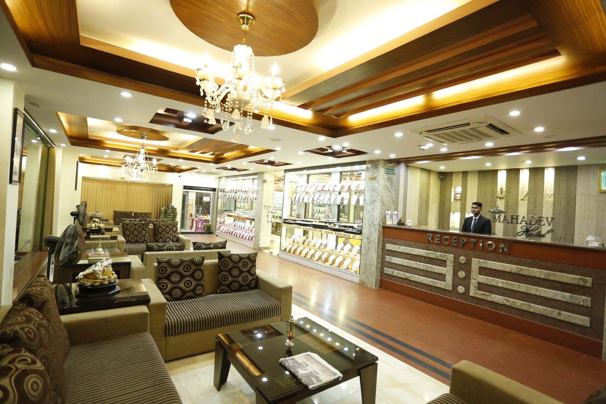 Mahadev Hotel Kathmandu Esterno foto